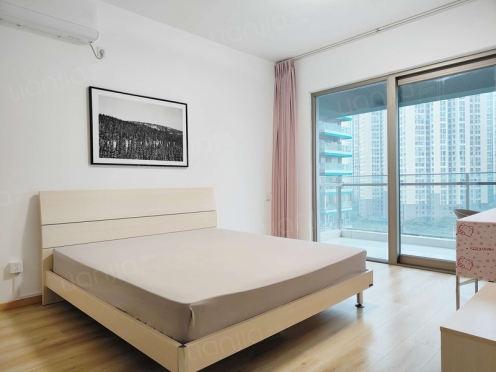 合租·新鸿基悦城 4居室 北卧