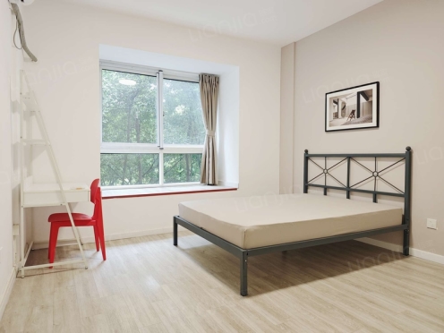 合租·金地嘉年华城A区 4居室 东卧