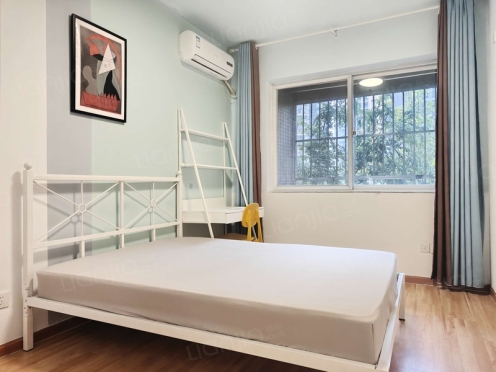 合租·华润凤凰城二期 4居室 东卧