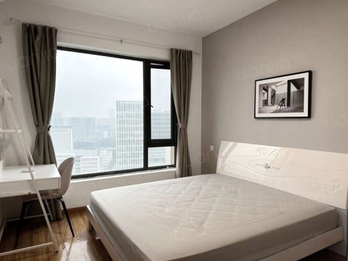 合租·朗基天香 4居室 西北卧