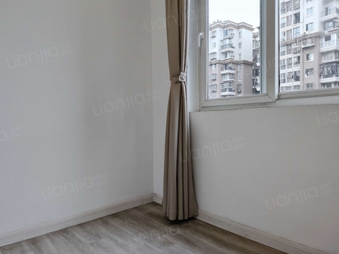 合租·武海中华锦绣 3居室 东卧