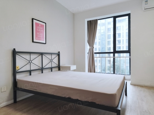 合租·远大都市风景二期 4居室 西卧