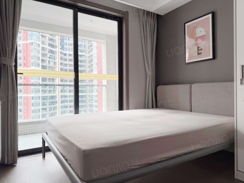 合租·麓府 4居室 北卧