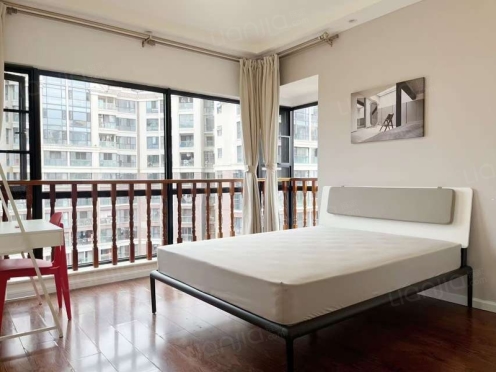 合租·中德英伦联邦A区 4居室 西卧