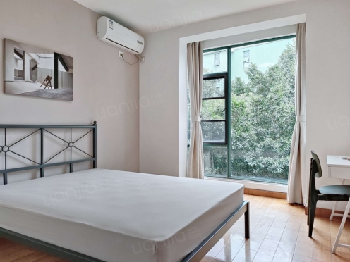 合租·美洲花园一期 3居室 东卧