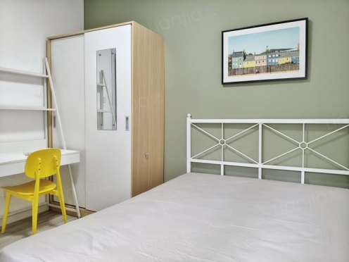 合租·泛悦城市广场 4居室 东北卧