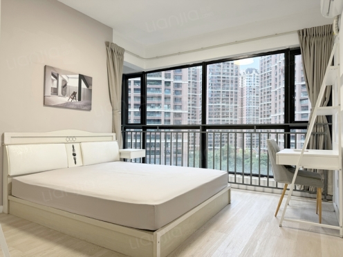 合租·中德英伦联邦B区 4居室 北卧