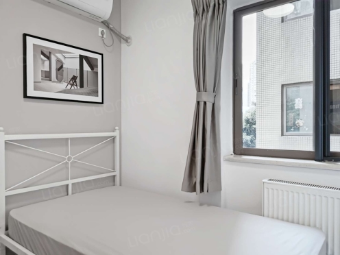 合租·望江橡树林一期 4居室 南卧