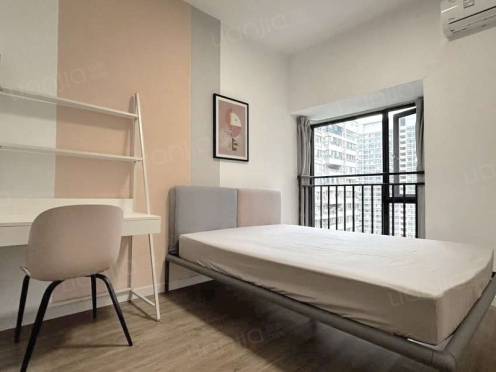 合租·蜀郡又一城 4居室 东卧