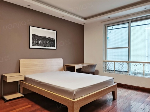 合租·双楠华苑 4居室 西卧