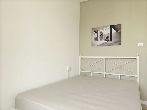 合租·水畔经典 5居室 北卧