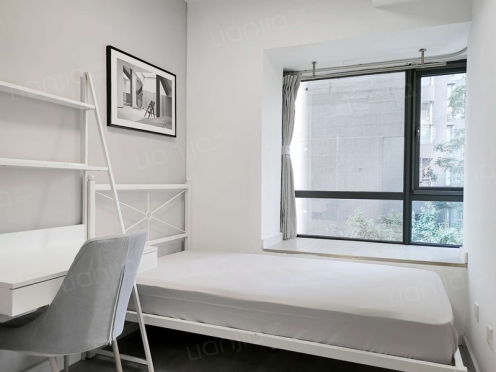 合租·MOMA摩玛城 4居室 西卧