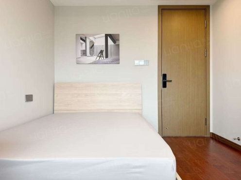 合租·合能铂悦华庭 4居室 东北卧