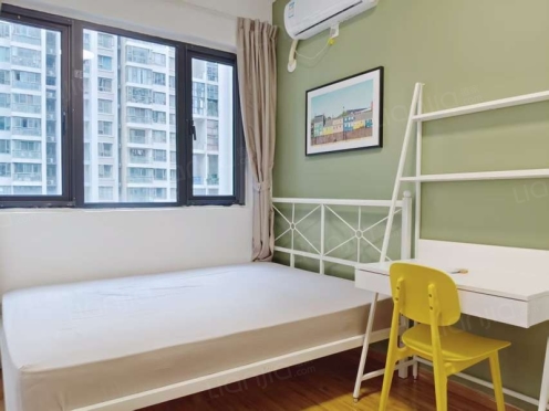 合租·雅颂居二期 4居室 西南卧