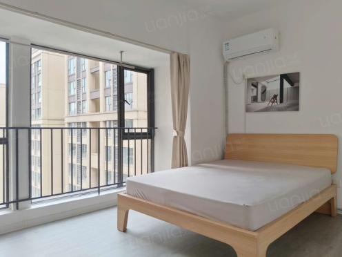 合租·保利百合花园 5居室 东卧