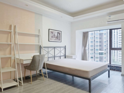 合租·保利百合花园 4居室 南卧