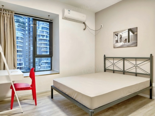 合租·浅水半岛三期 4居室 东卧