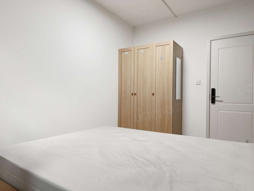 合租·滨江栖棠 4居室 西卧