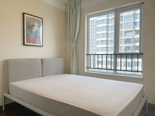 合租·奥园天骄 5居室 北卧