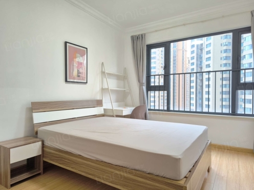 合租·中海右岸 4居室 东卧