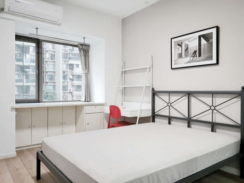 合租·望江橡树林一期 4居室 北卧