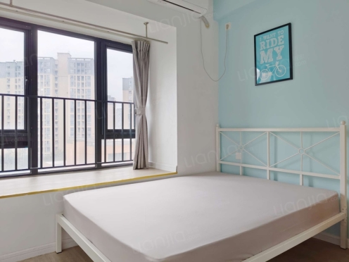 合租·凯德世纪名邸东庭 4居室 南卧