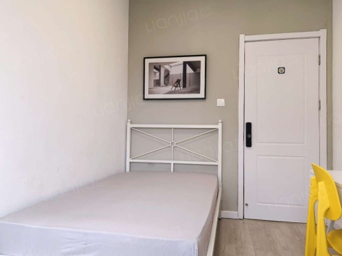 合租·清水路苑 4居室 北卧