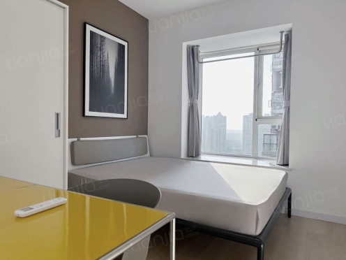 合租·首创国际城一期 4居室 东南卧