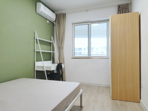 合租·远大都市风景三期 4居室 北卧