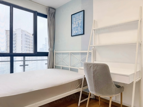 合租·上行汇锦 4居室 南卧