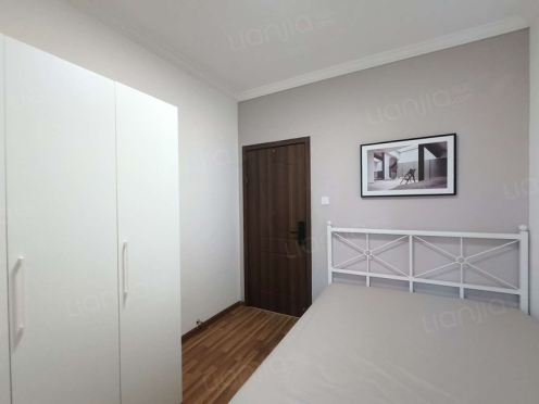 合租·朗基天香 4居室 东卧