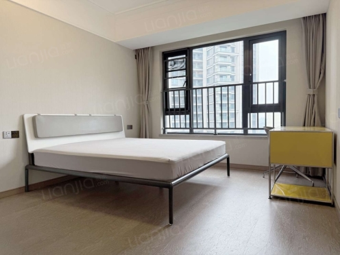 合租·德商花样年碧云天骄 4居室 东卧