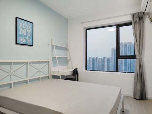 合租·滨江翠屿 5居室 东北卧