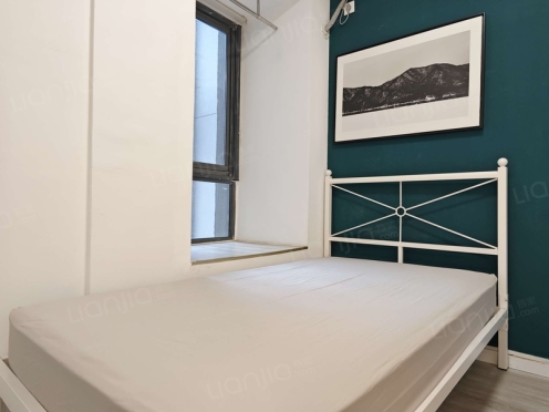 合租·绿地GIC贰期 4居室 西北卧