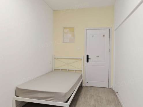 合租·金地天府城 3居室 东卧