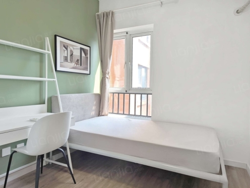 合租·蜀南春郡 4居室 南卧