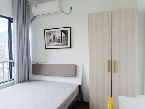 合租·海伦印象 4居室 西北卧