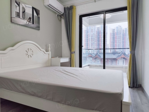 合租·麓府 4居室 西南卧