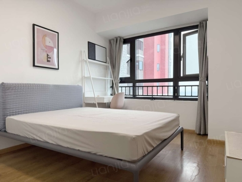 合租·麓府 4居室 东南卧