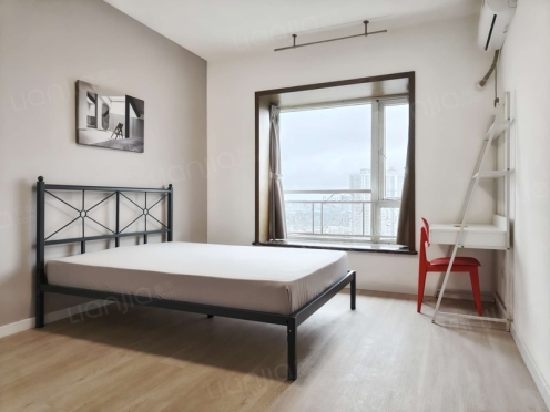 合租·国嘉华庭 5居室 西卧