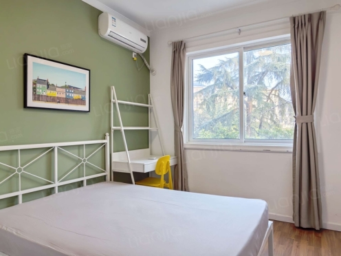 合租·齐力花园 4居室 北卧