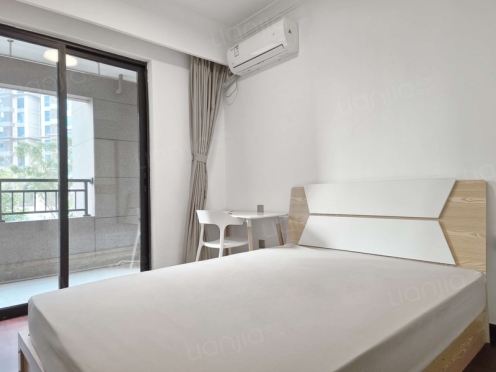 合租·中海云麓世家 5居室 东南卧