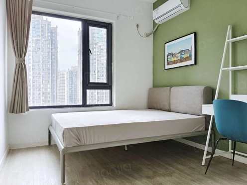 合租·央湖名邸二期 4居室 西卧