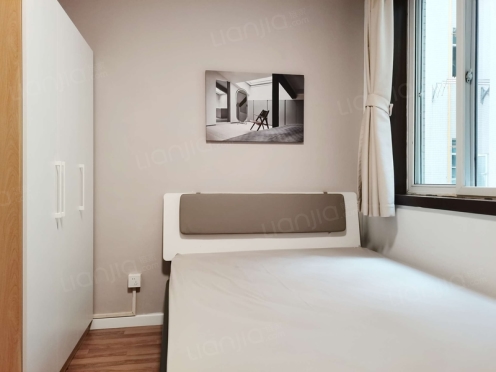 合租·爱家馨城 3居室 西卧