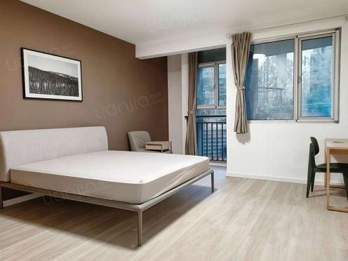 合租·布鲁汀 4居室 南卧