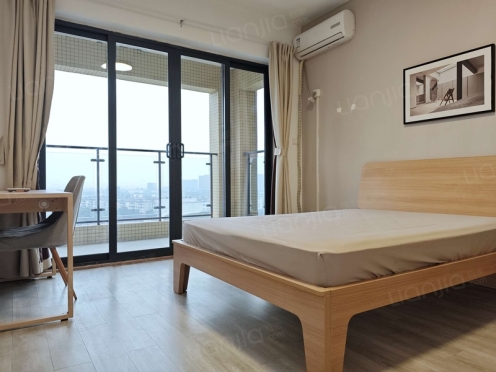 合租·人居天府汇城 4居室 西卧