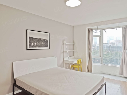 合租·新龙苑西区 4居室 西卧