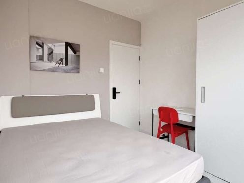 合租·中粮鸿云 3居室 西南卧