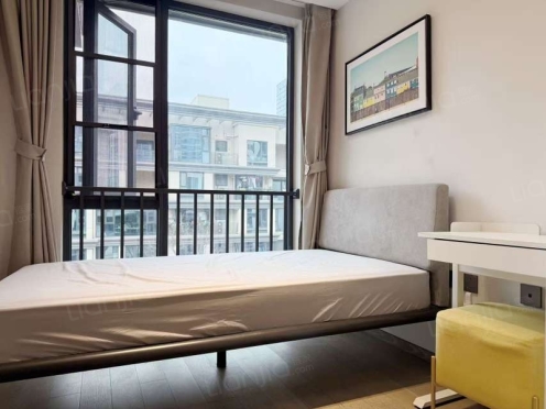 合租·麓山上院 4居室 南卧