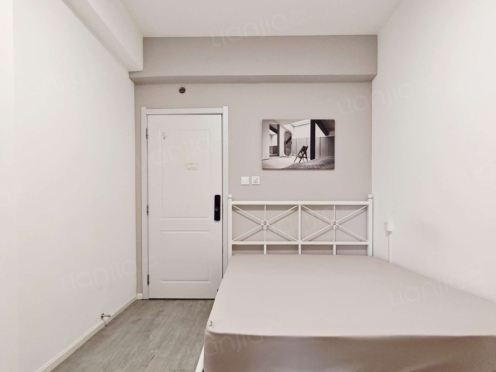 合租·远大都市风景四期 4居室 西南卧